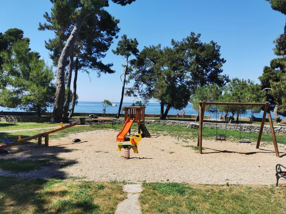 Lara Deluxe Superior 5 Star Apartment, Your Piece Of Heaven By The Sea & Park Novigrad  Zewnętrze zdjęcie