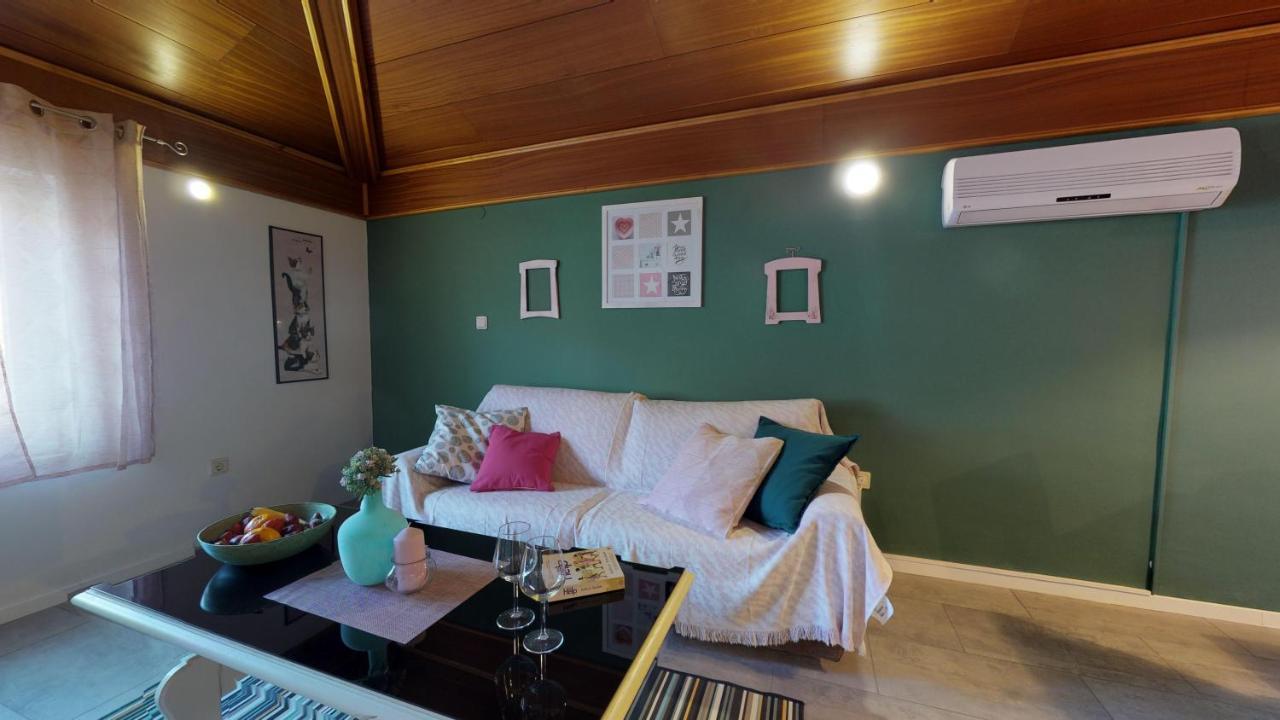 Lara Deluxe Superior 5 Star Apartment, Your Piece Of Heaven By The Sea & Park Novigrad  Zewnętrze zdjęcie